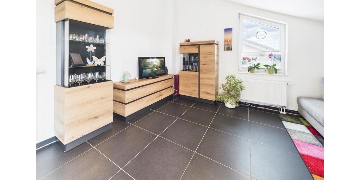 Dachgeschoßwohnung Heinsberg - 3 Zimmer, 73 m&sup2;, 800&euro; | Angebot:25658381