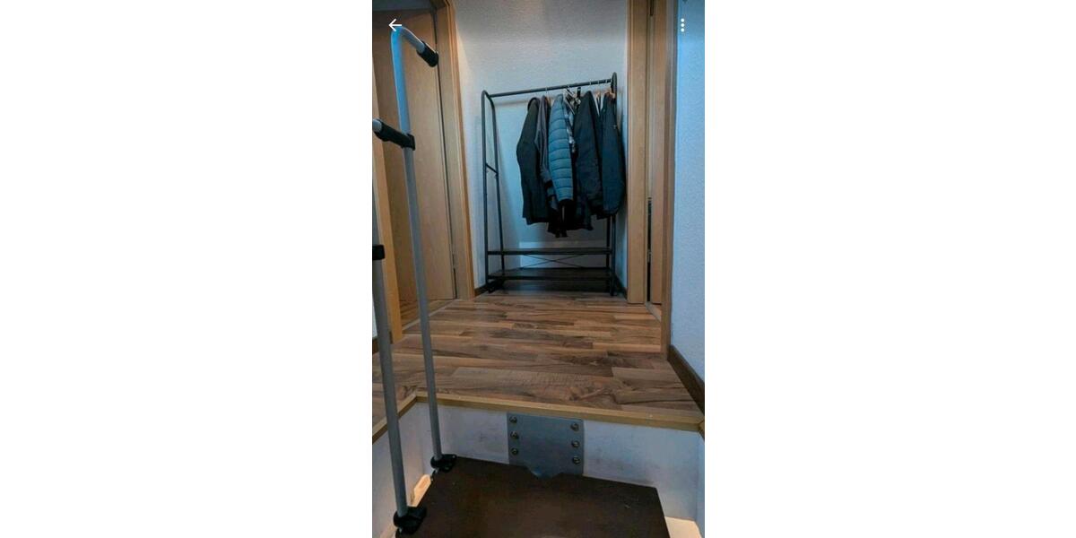 Dachgeschoßwohnung Viersen Hülsdonk - 3.5 Zimmer, 106 m&sup2;, 1.060&euro; | Angebot:25992982