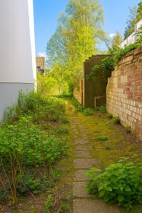 VIELSEITIG MIT POTENZIAL IM HERZEN VON RHEYDT - Grundstück Mönchengladbach Süd | Angebot:26061986