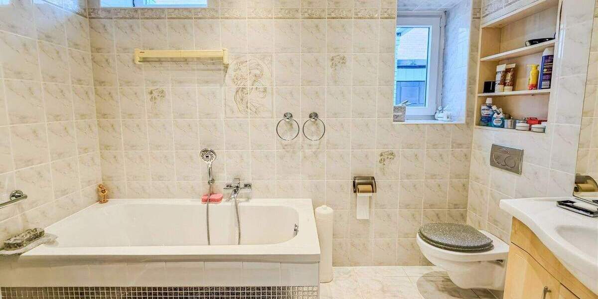 Bungalow Mönchengladbach Hermges - 3 Zimmer, 102 m&sup2;, 298.500&euro; | Angebot:25733444