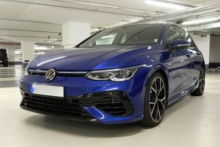 VW Golf 54.000 km 31.900 &euro; Düsseldorf 40237