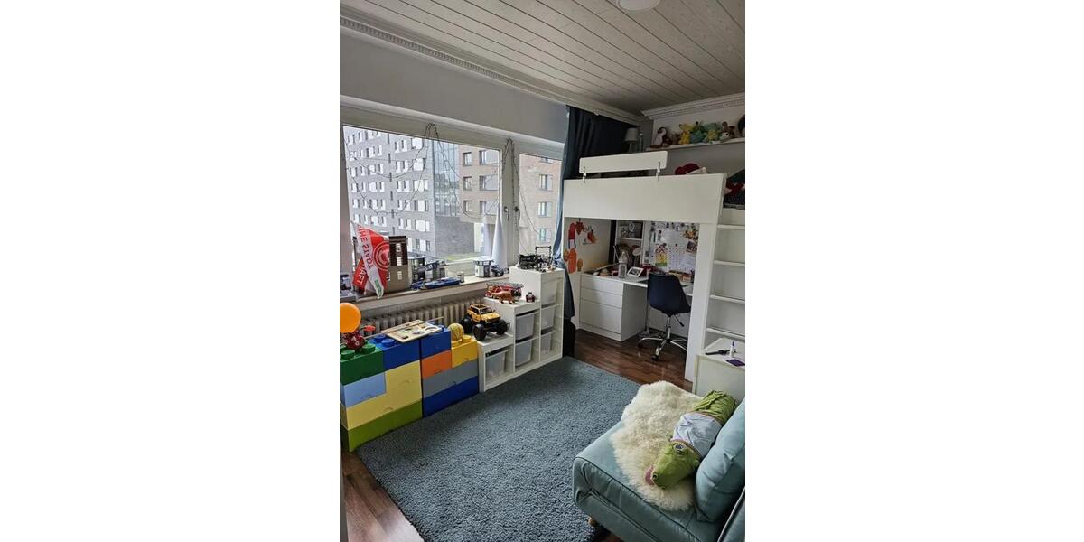 Etagenwohnung Düsseldorf Pempelfort - 2.5 Zimmer, 80 m&sup2;, 1.040&euro; | Angebot:24870040