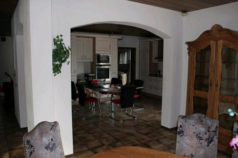 Einfamilienhaus Kerken - 12 Zimmer, 442 m&sup2;, 3.300&euro; | Angebot:25384163