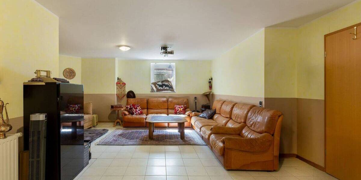 Mehrfamilienhaus, Wohnhaus Neuss Uedesheim - 1 Zimmer, 239 m&sup2;, 1.350.000&euro; | Angebot:26841932
