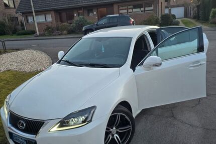 Lexus IS 220 239.000 km 5.500 &euro; Mönchengladbach 41065