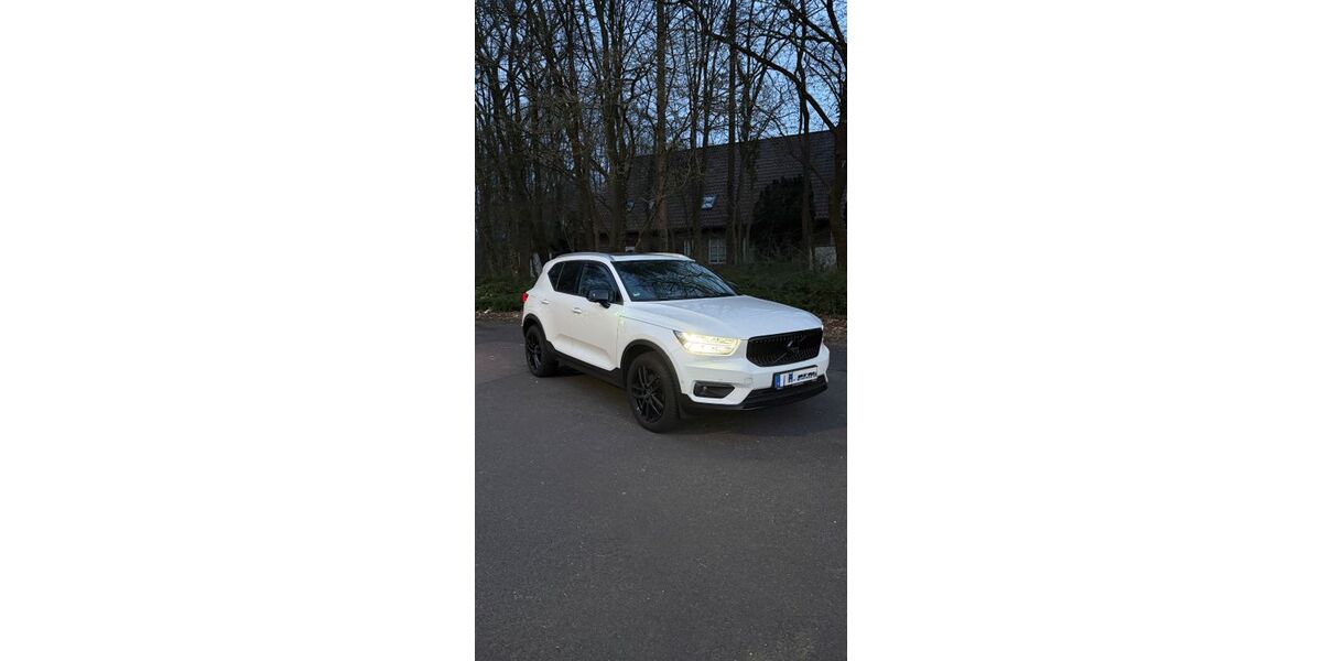 Volvo XC40 62.500 km 29.499 &euro; Neuss 41466