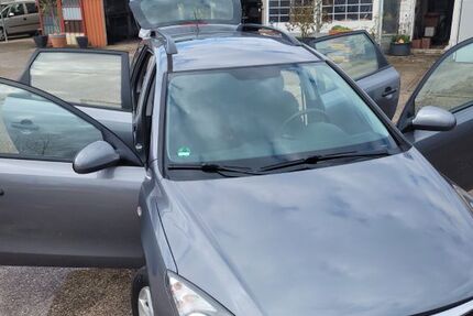 Hyundai i30 218.000 km 3.490 &euro; Heinsberg 52525