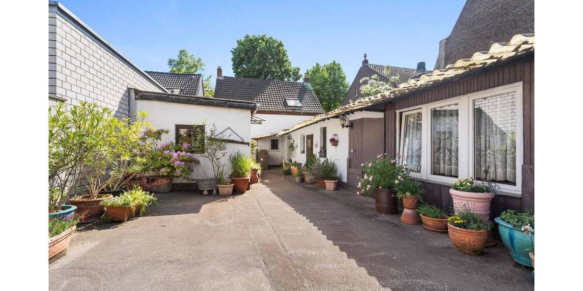 Einfamilienhaus Düsseldorf Heerdt - 6 Zimmer, 105 m&sup2;, 498.000&euro; | Angebot:26930035