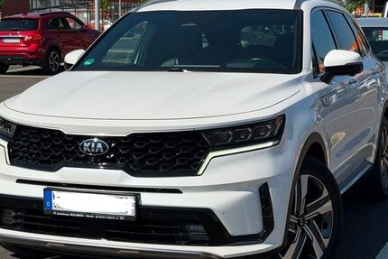 Kia Sorento 48.800 km 32.841 &euro; Düsseldorf 40474