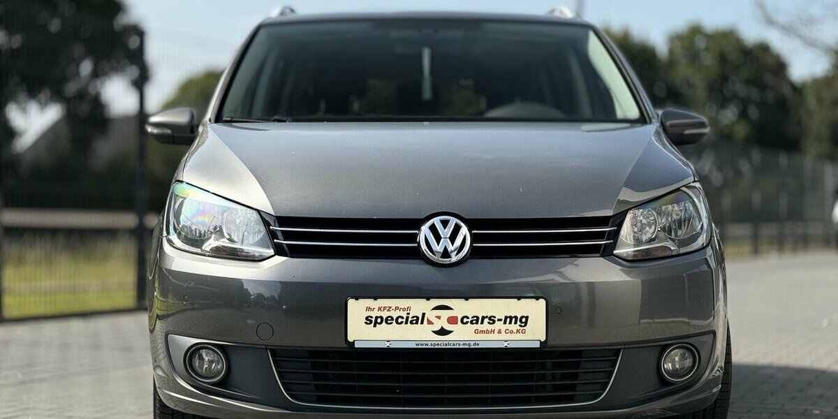 VW Touran Highline / Navi / 7 Sitze / Klima / AHK 255.000 km 7.190 &euro; Mönchengladbach 41066