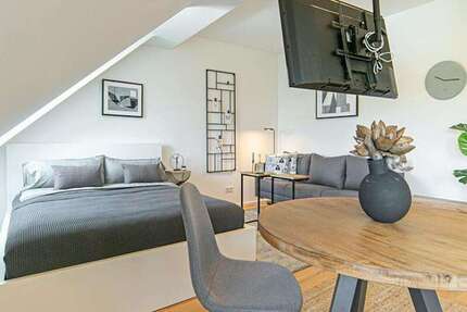 Zimmer Düsseldorf Bilk - 1 Zimmer, 1.350&euro; | Angebot:25270200