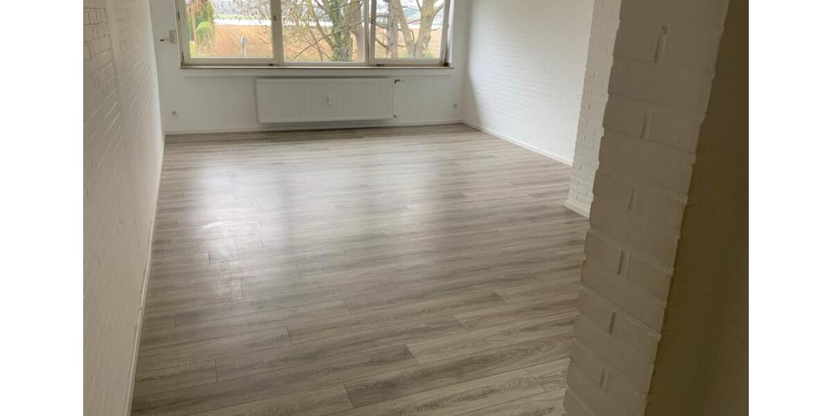 Etagenwohnung Brüggen - 3 Zimmer, 76 m&sup2;, 1.000&euro; | Angebot:25571174