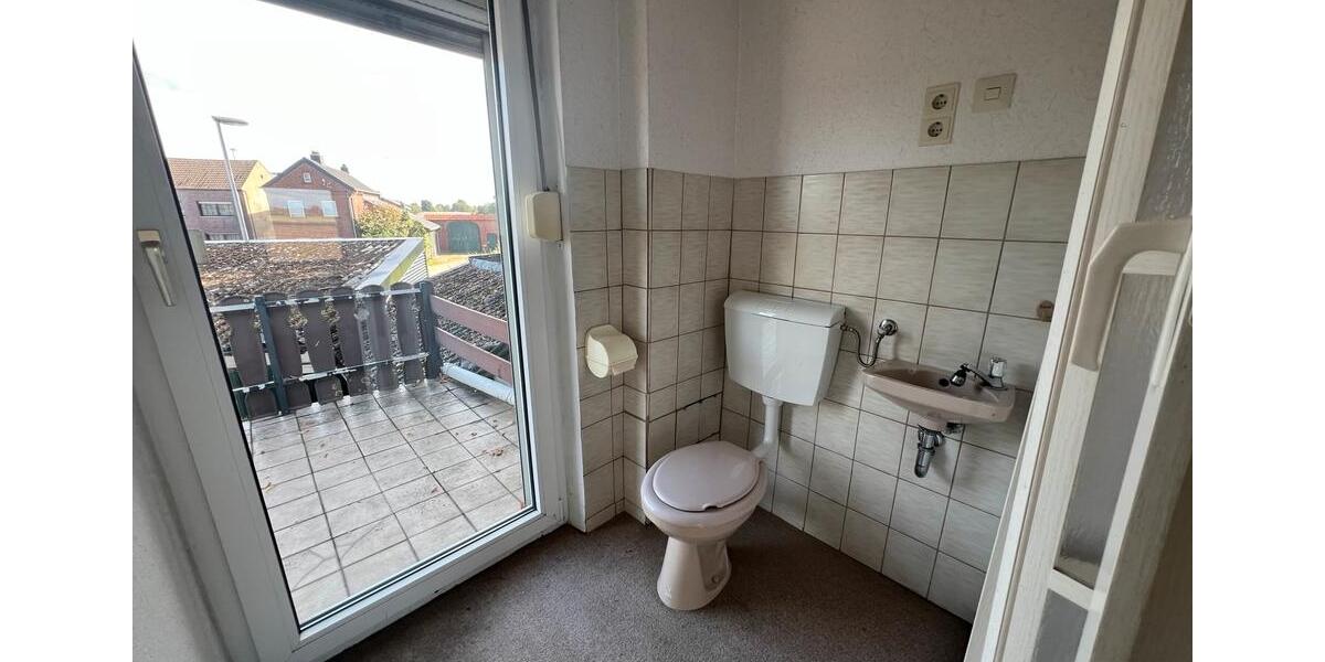 Einfamilienhaus Heinsberg - 9 Zimmer, 155 m&sup2;, 1.200&euro; | Angebot:25070453