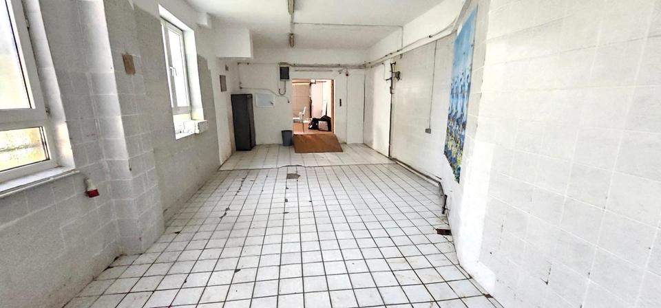 Gewerbeobjekt Mönchengladbach Süd - 690&euro; | Angebot:25934766