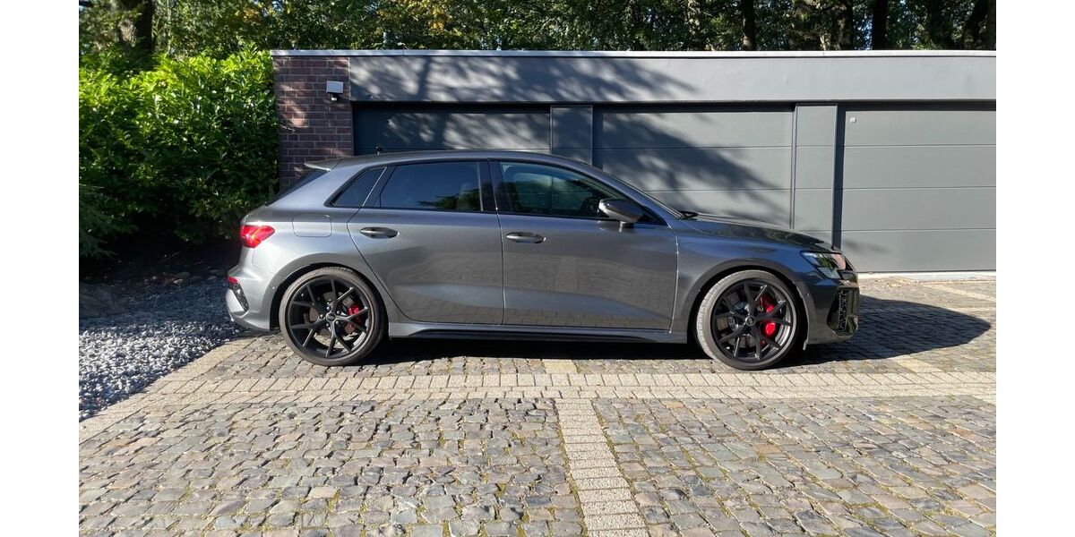 Audi RS3 74.095 km 44.499 &euro; Niederkrüchten 41372