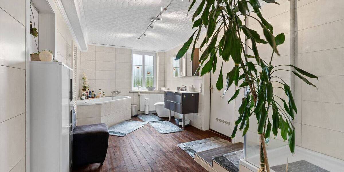 Bauernhaus, Landhaus Heinsberg / Kempen Kempen - 5 Zimmer, 218 m&sup2;, 598.000&euro; | Angebot:25822402