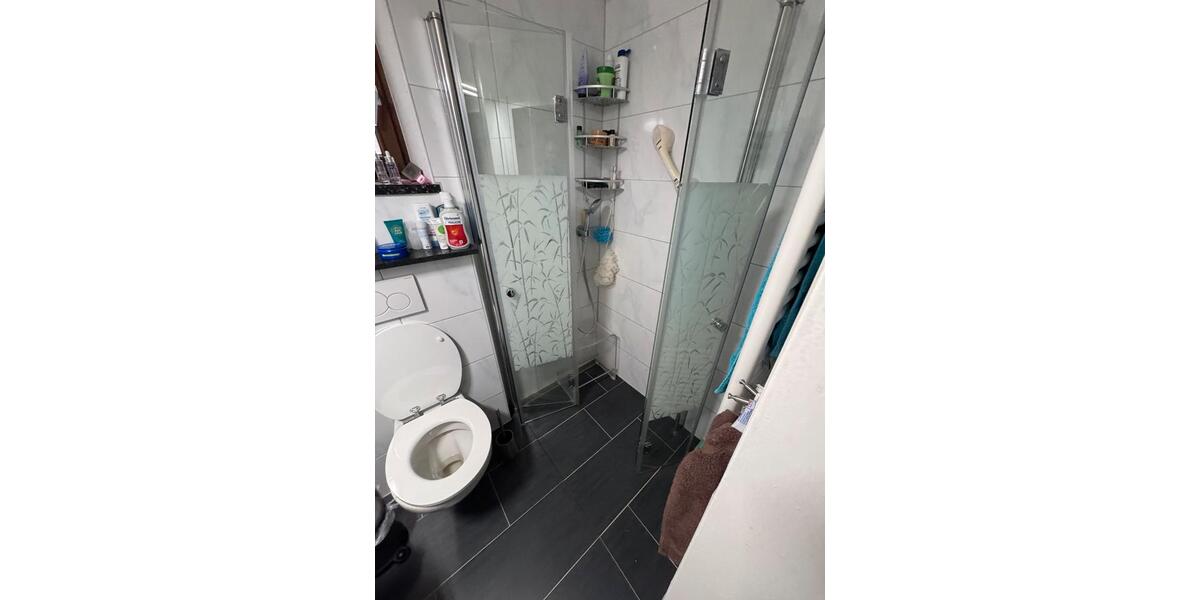 Erdgeschoßwohnung Krefeld - 2.5 Zimmer, 60 m&sup2;, 420&euro; | Angebot:25862475