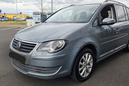 VW Touran 224.000 km 3.999 &euro; Wegberg 41844