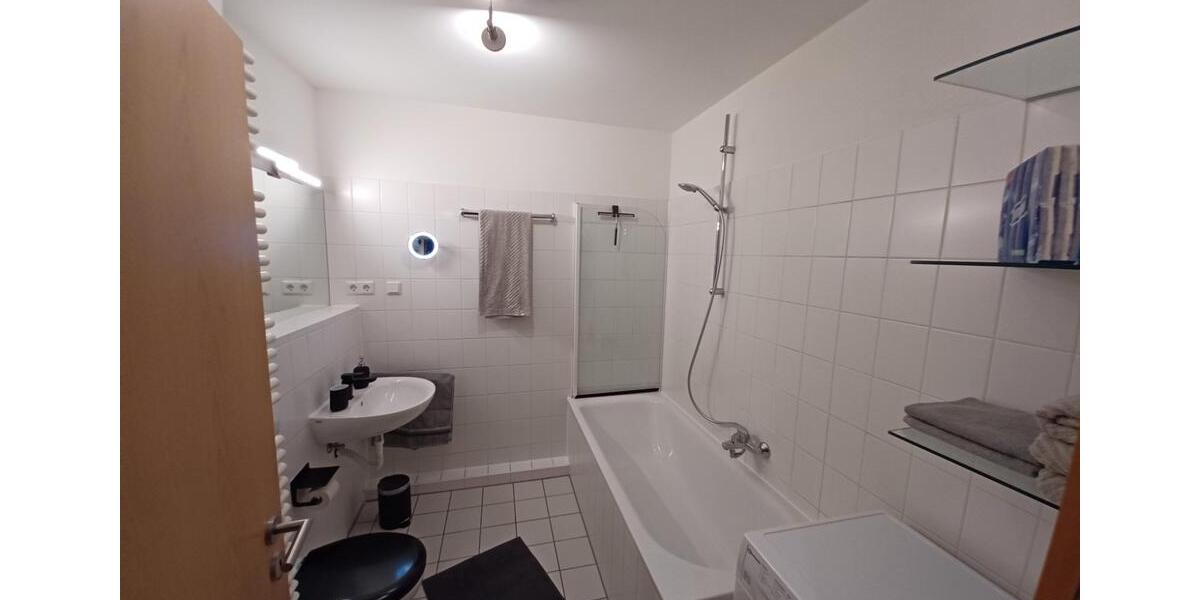 Etagenwohnung Düsseldorf Oberbilk - 2.5 Zimmer, 44 m&sup2;, 750&euro; | Angebot:26038167