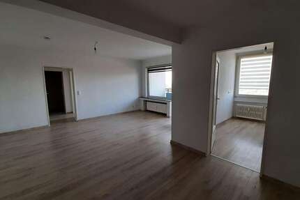 Wohnung Krefeld Fischeln - 2 Zimmer, 70 m&sup2;, 650&euro; | Angebot:26016362