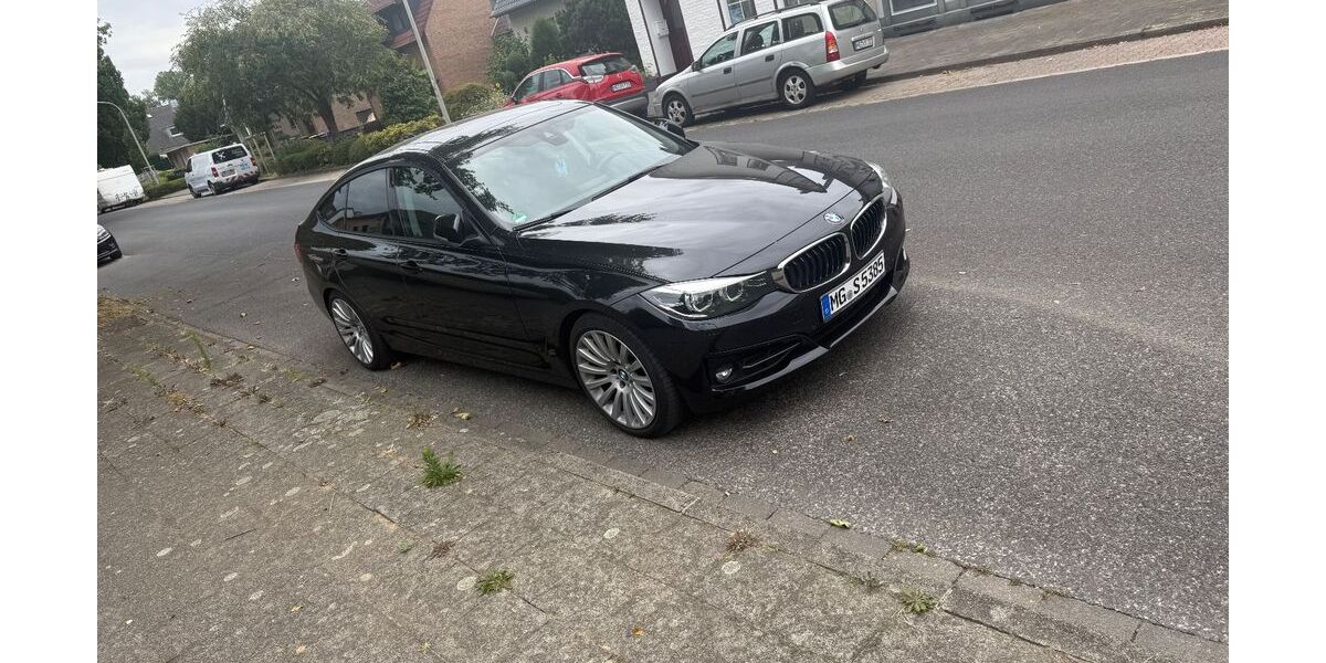 BMW 320 Gran Turismo 155.345 km 15.900 &euro; Mönchengladbach 41063