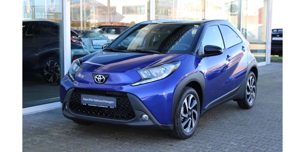 Toyota Aygo (X) 3.339 km 18.492 &euro; Moers 47441