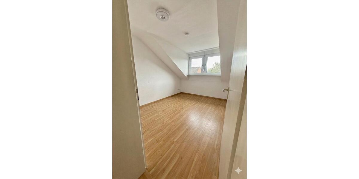 Mehrfamilienhaus, Wohnhaus Mönchengladbach West - 3 Zimmer, 58 m&sup2;, 600&euro; | Angebot:26587161