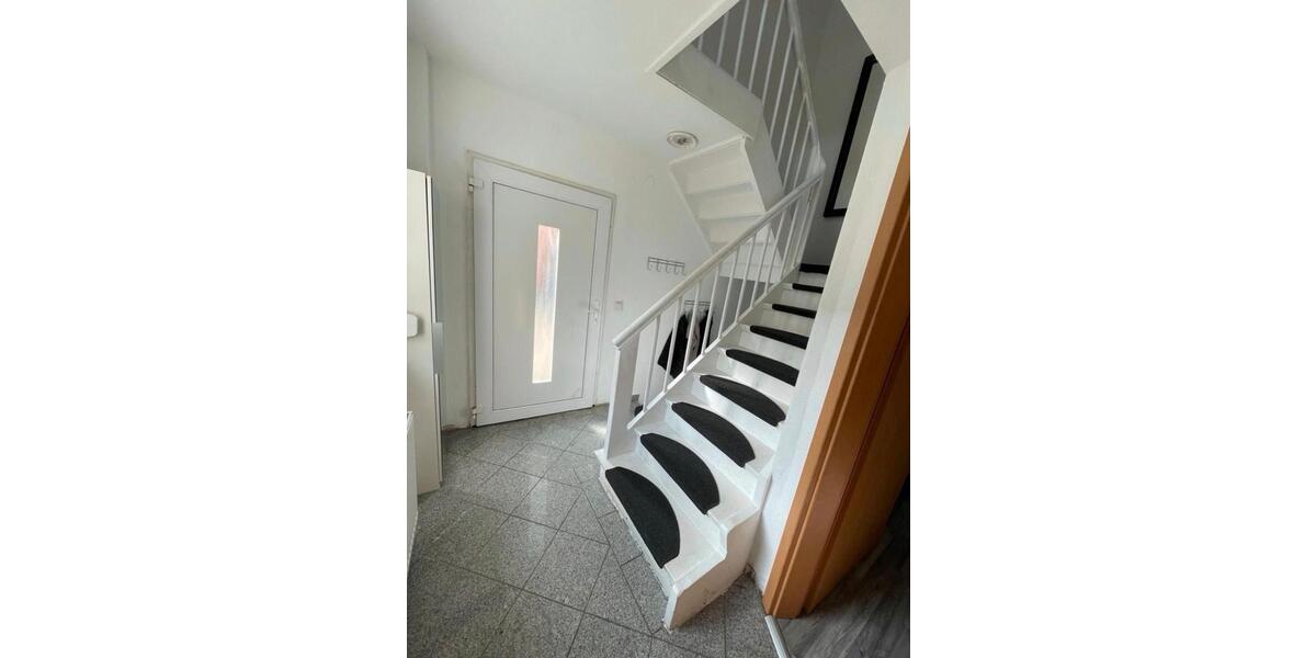 Doppelhaushälfte Wassenberg - 5 Zimmer, 63 m&sup2;, 900&euro; | Angebot:25106789