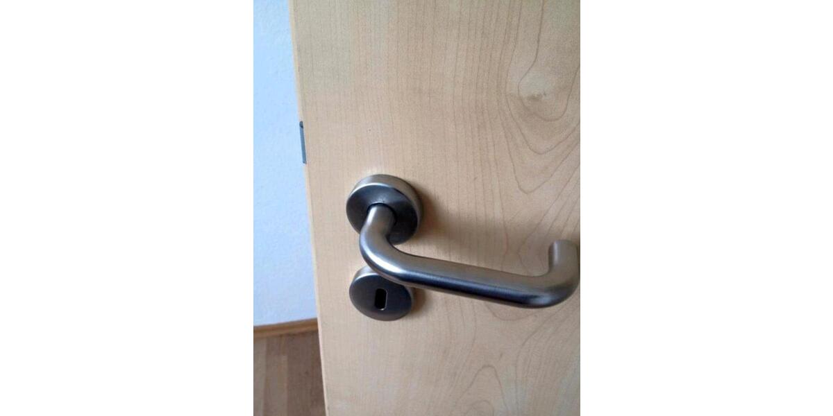 Etagenwohnung Mönchengladbach Süd - 4 Zimmer, 79 m&sup2;, 159.000&euro; | Angebot:26033196