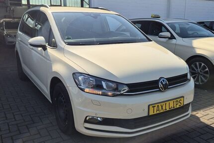 VW Touran 221.909 km 17.700 &euro; Korschenbroich 41352