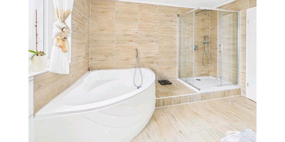 Etagenwohnung Heinsberg - 3 Zimmer, 135 m&sup2;, 1.100&euro; | Angebot:26005048