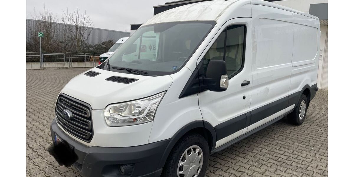 Ford Transit 221.360 km 8.900 &euro; Krefeld 47809