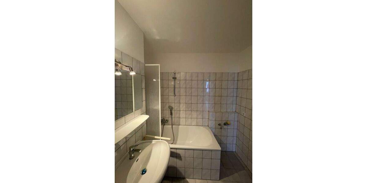 Etagenwohnung Grefrath - 2 Zimmer, 62 m&sup2;, 550&euro; | Angebot:25692299