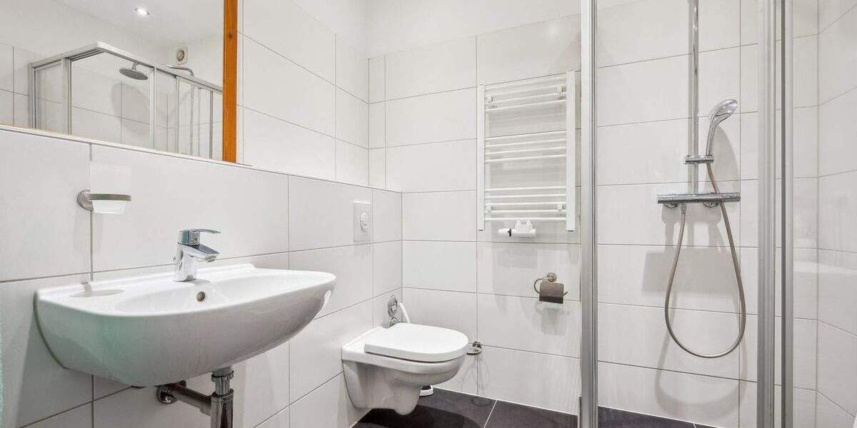 Etagenwohnung Mönchengladbach Stadtmitte - 2 Zimmer, 43 m&sup2;, 103.000&euro; | Angebot:25669262