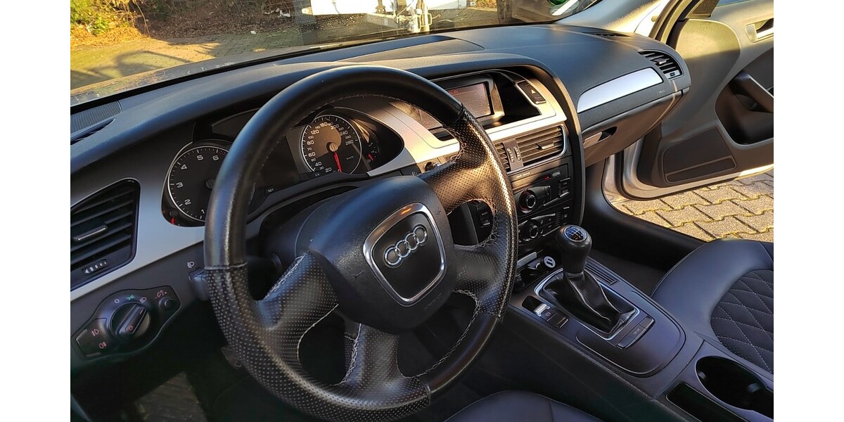 Audi A4 Avant 203.800 km 8.000 &euro; Neuss 41460