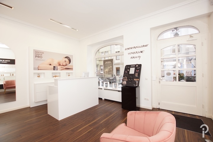 Beauty-Spa Praxisfläche im TOP-Lage in Oberkassel zu vermieten. Auf Wunsch komplett ausgestattet - Gewerbeobjekt Düsseldorf / Oberkassel Oberkassel | Angebot:26645299
