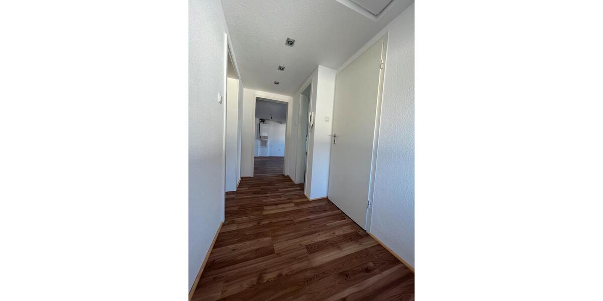 Dachgeschoßwohnung Kamp-Lintfort Lintfort - 2 Zimmer, 46 m&sup2;, 650&euro; | Angebot:25633275