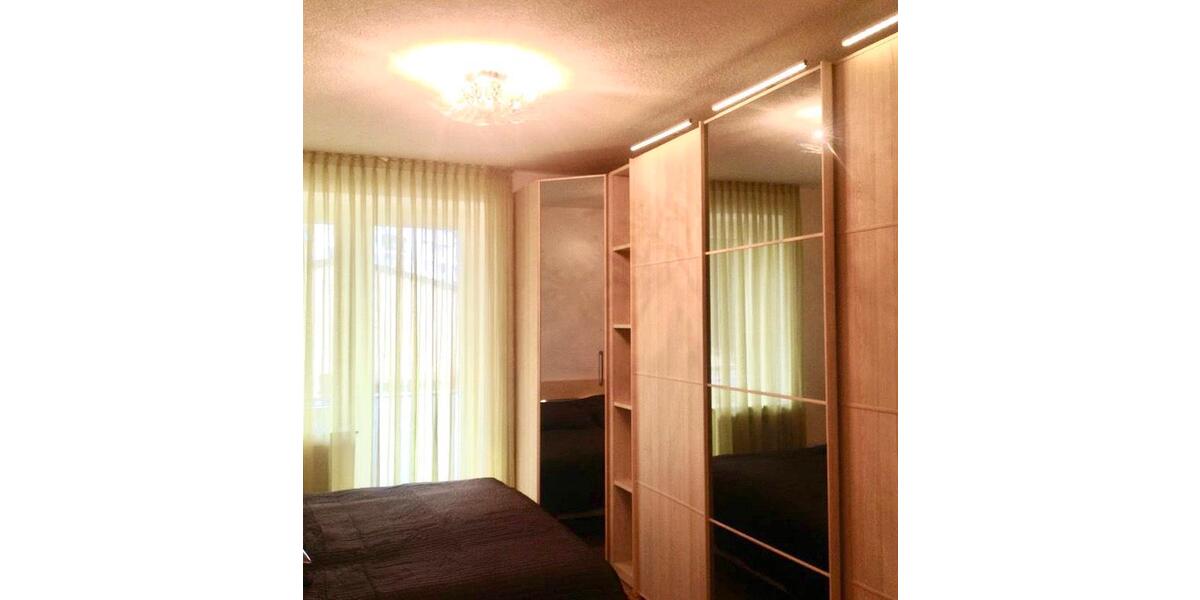 Erdgeschoßwohnung Düsseldorf Düsseltal - 2 Zimmer, 70 m&sup2;, 1.300&euro; | Angebot:26699412