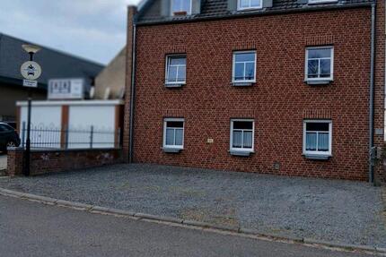 Wohnung Heinsberg - 2 Zimmer, 60 m&sup2;, 590&euro; | Angebot:25640073