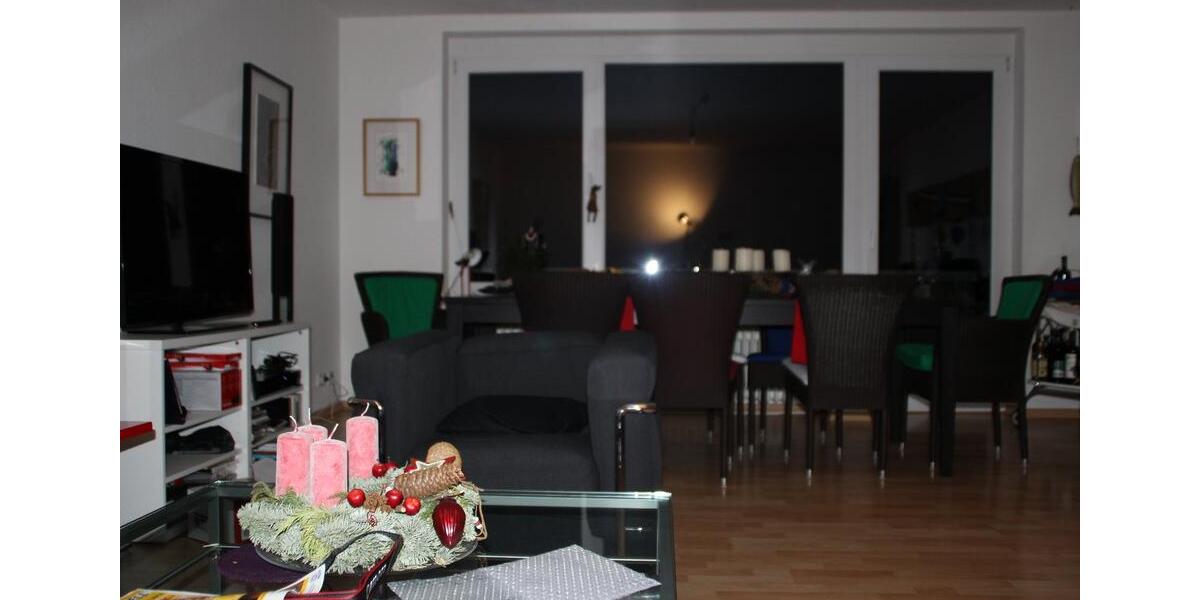 Dachgeschoßwohnung Mönchengladbach West - 4 Zimmer, 250.000&euro; | Angebot:24494844