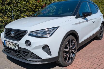 Seat Arona 61.991 km 13.900 &euro; Moers 47443