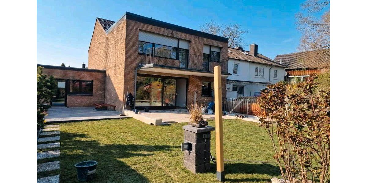 Erdgeschoßwohnung Düsseldorf Stadtbezirk 6 - 4 Zimmer, 110 m&sup2;, 1.600&euro; | Angebot:25972372