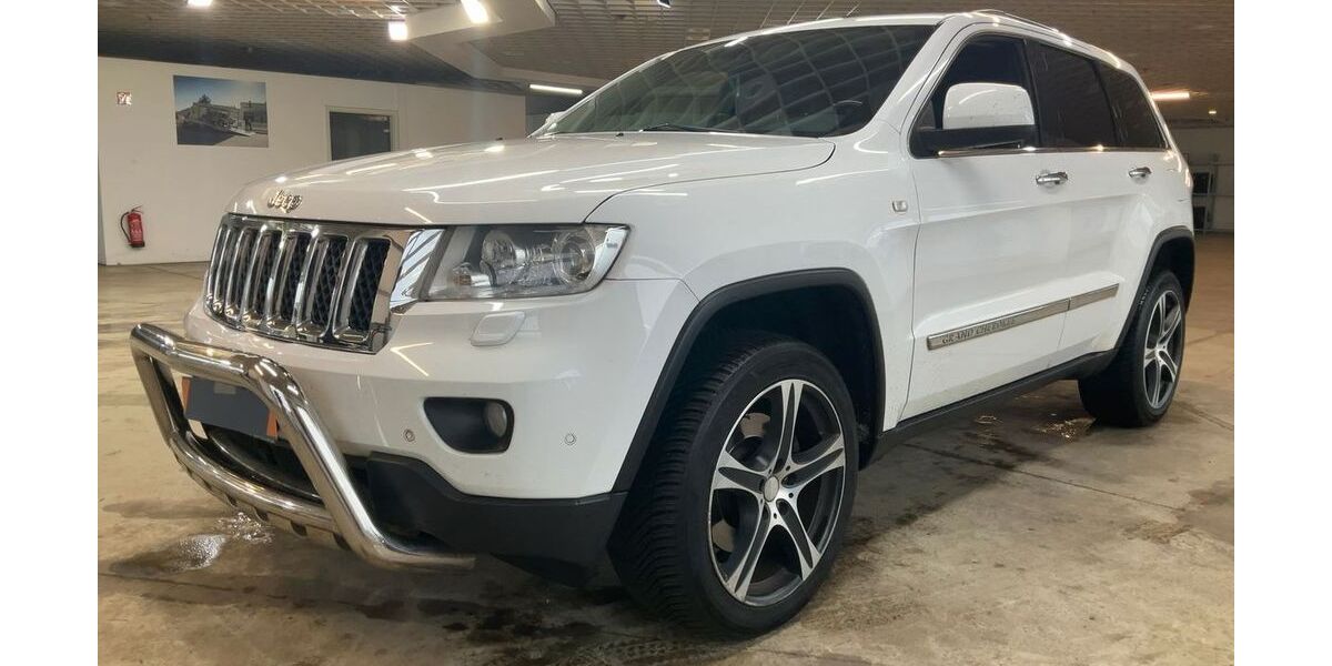 Jeep Grand Cherokee 130.000 km 13.999 &euro; Düsseldorf 40233