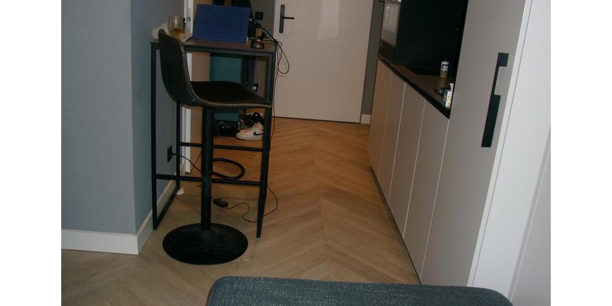 Etagenwohnung Düsseldorf Oberbilk - 1 Zimmer, 20 m&sup2;, 765&euro; | Angebot:25048234