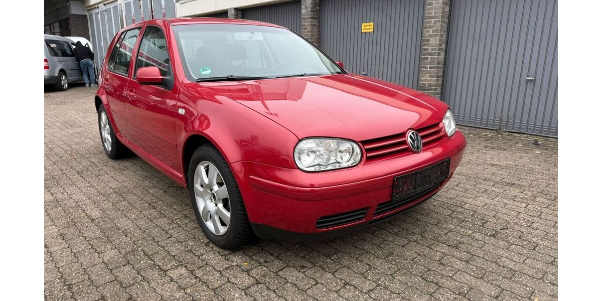 VW Golf 164.310 km 2.890 &euro; Mönchengladbach 41239