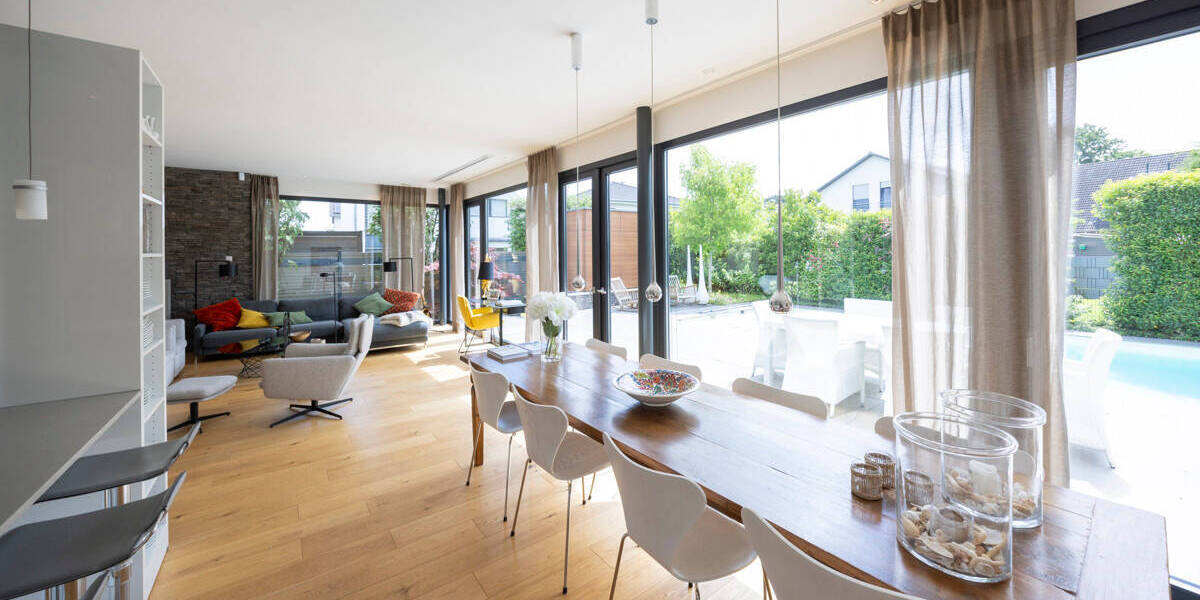 Einfamilienhaus Viersen Süchteln - 8 Zimmer, 271 m&sup2;, 1.090.000&euro; | Angebot:26608030