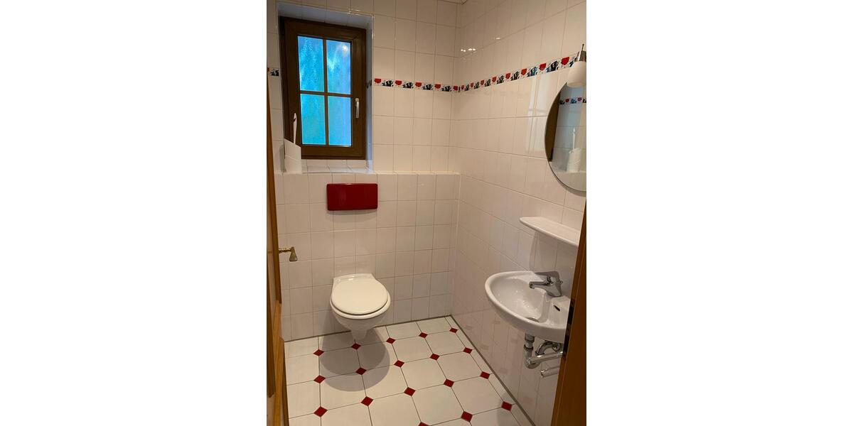 Erdgeschoßwohnung Straelen - 3 Zimmer, 125 m&sup2;, 1.000&euro; | Angebot:26604532