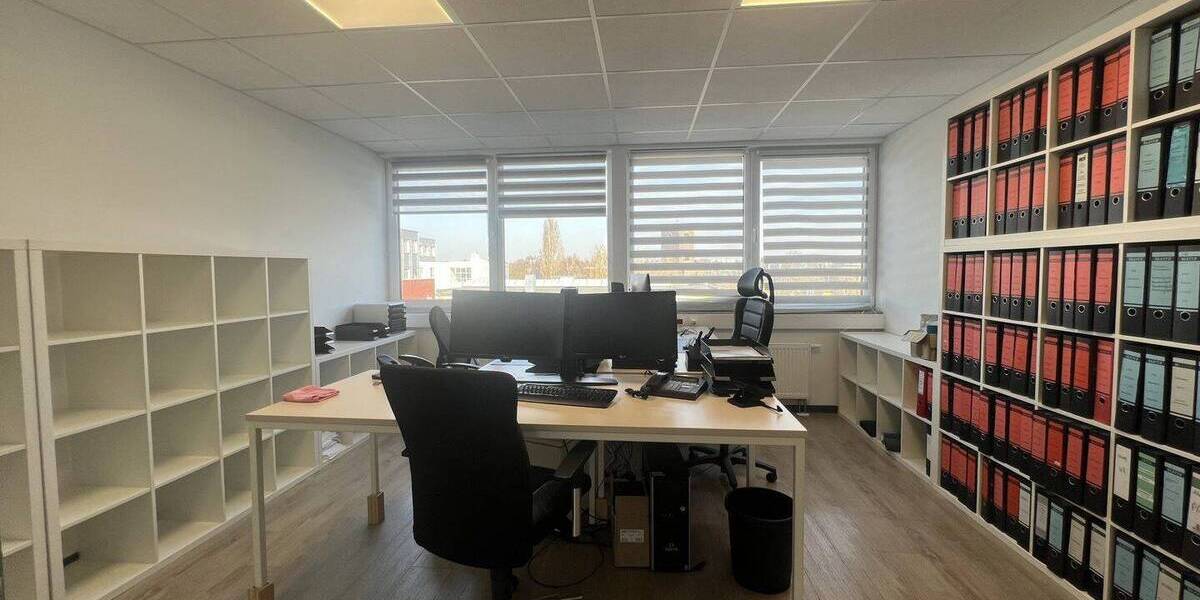 Gewerbeobjekt Mönchengladbach Waldhausen - 3.200.000&euro; | Angebot:26826935