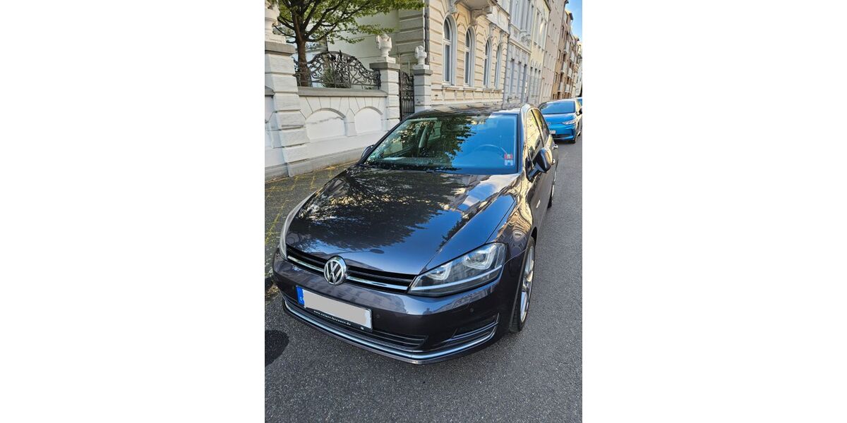 VW Golf 141.000 km 9.450 &euro; Mönchengladbach 41061