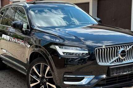 Volvo XC90 135.000 km 38.840 &euro; Düsseldorf 40468